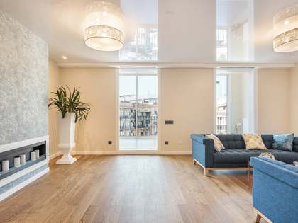 Pis de 187m&sup2; en venda a Eixample Dret, Barcelona