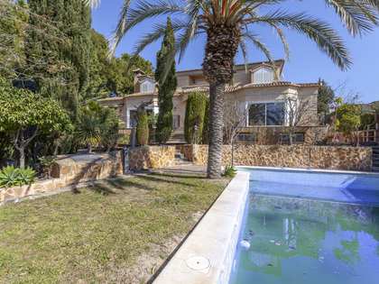 Casa / vila de 683m² à venda em La Cañada, Valencia