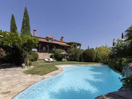 Huis / villa van 660m² te koop in Las Rozas, Madrid