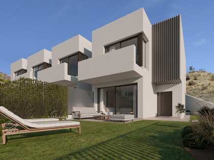 300m² hus/villa med 50m² Trädgård till salu i Axarquia