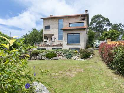 Villa van 404m² te huur in Pontevedra, Galicia
