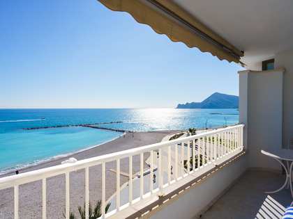 183m² penthouse with 25m² terrace for sale in Altea Town