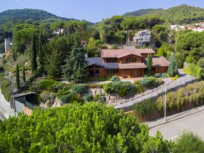 Casa / villa di 488m² in vendita a Vallromanes, Barcellona