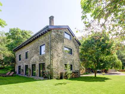 Casa / villa di 350m² in vendita a La Cerdanya, Spagna