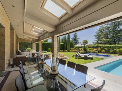 756m² house / villa with 400m² garden for prime sale in Pozuelo