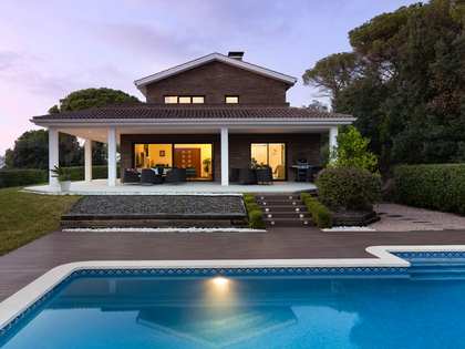 613m² house / villa for sale in Vallromanes, Barcelona