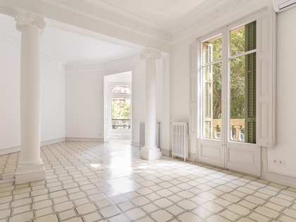 170m² apartment for sale in Eixample Right, Barcelona