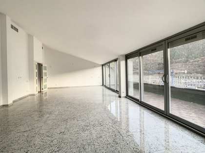 180m² penthouse with 25m² terrace for sale in Andorra la Vella