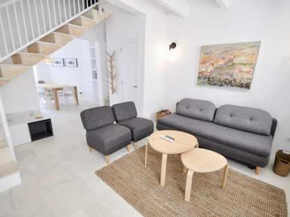 Casa / villa de 195m² con 12m² de jardín en venta en Ciutadella