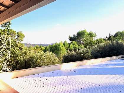 Maison / villa de 170m² a vendre à Montpellier avec 2,300m² de jardin