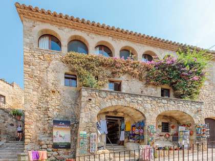 Casa / Vil·la de 223m² en venda a Baix Empordà, Girona