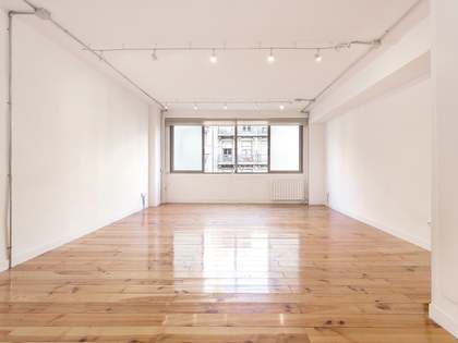 在 Eixample Right, 巴塞罗那 130m&sup2; 出售 房子