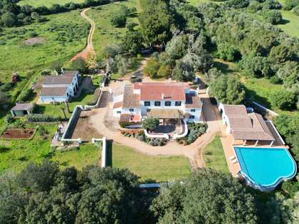 1,200m² country house for sale in Alaior, Menorca