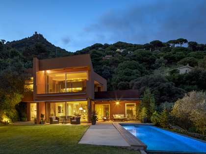 5-bedroom house with sea views for sale in Cabrera de Mar