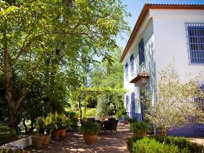 600m² landhaus zum Verkauf in East Málaga, Malaga
