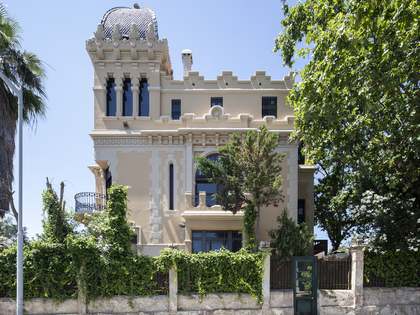 Замок / Дворец 600m&sup2;, 459m&sup2; Сад на продажу в Сан Жерваси - Ла Бонанова