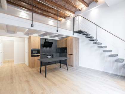 Appartement van 68m² te koop met 68m² terras in Gótico