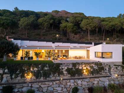 Villa van 338m² te koop in Cabrils, Barcelona