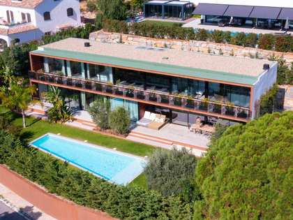 Casa / villa de 460m² en venta en Cabrils, Barcelona