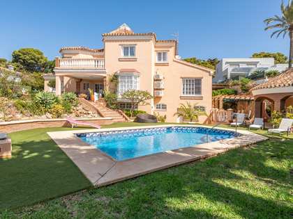 Casa / villa de 428m² en venta en El Candado, Málaga