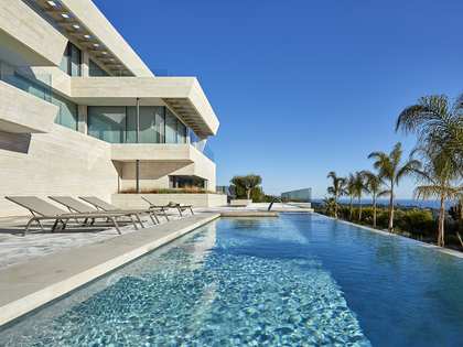 912m² house / villa for sale in Lloret de Mar / Tossa de Mar