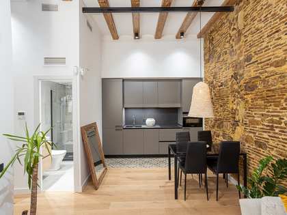 Квартира 44m² на продажу в Борн, Барселона