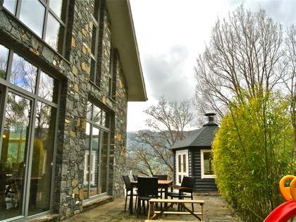 Casa / Vila de 280m&sup2; with 200m&sup2; terra&ccedil;o &agrave; venda em La Massana