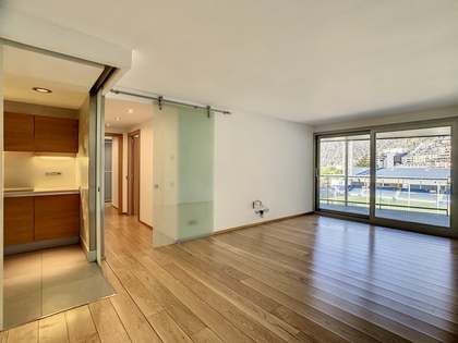 Piso de 100m² con 14m² terraza en alquiler en Andorra La Vieja