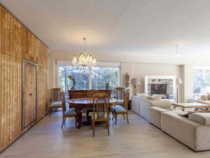 Casa / Vila de 483m&sup2; &agrave; venda em Godella / Rocafort