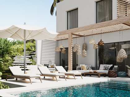 493m² hus/villa med 365m² Trädgård till salu i Ibiza Stad