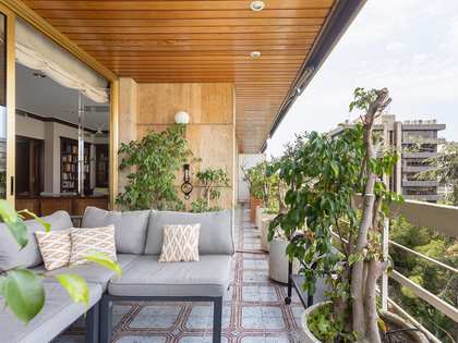 Piso de 190m² con 20m² terraza en venta en Les Corts