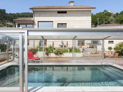 Villa van 459m² te koop in Pontevedra, Galicia