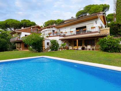 Villa van 573m² te koop in Cabrils, Barcelona