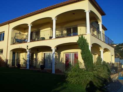 Huis / Villa van 320m² te koop in Platja d'Aro, Costa Brava