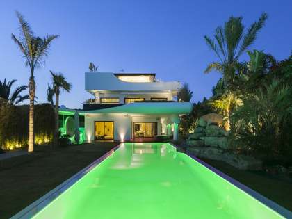 719 m&sup2; villa for sale in Vallpineda, Barcelona