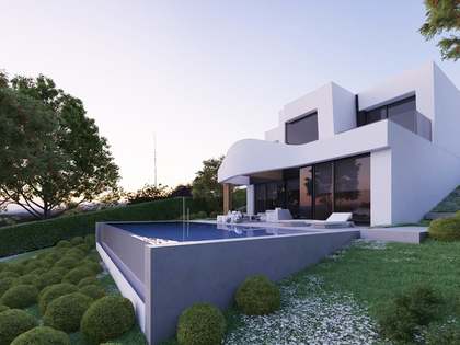 huis / villa van 274m² te koop met 1,400m² Tuin in Torrelodones