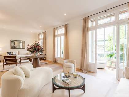 285m² apartment for prime sale in Recoletos, Madrid