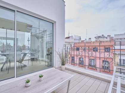 Пентхаус 231m², 80m² террасa на продажу в Гойя, Мадрид