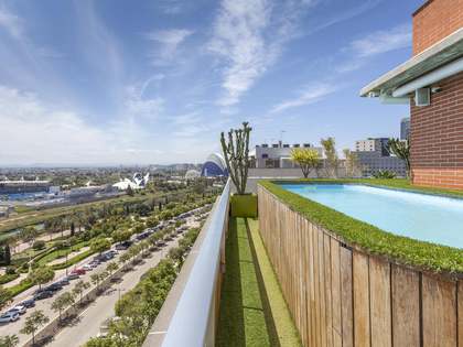 Penthouse van 345m² te koop met 110m² terras in Ciudad de las Ciencias