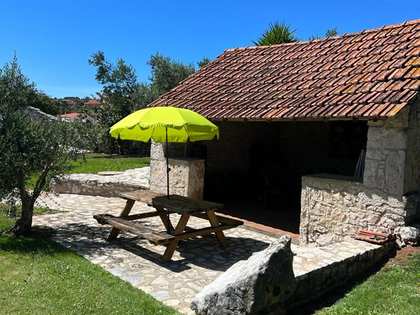 Casa rural de 250m² con 1,200m² de jardín en venta en Porto