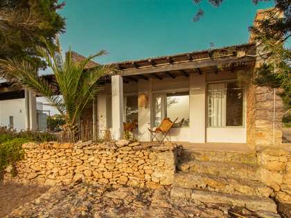 223m² house / villa for sale in Formentera, Ibiza