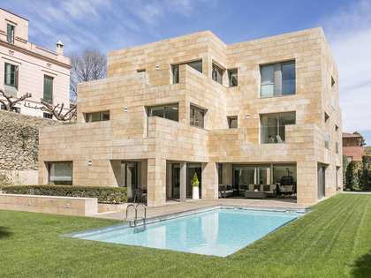 Casa / vila de 900m² à venda em Pedralbes, Barcelona