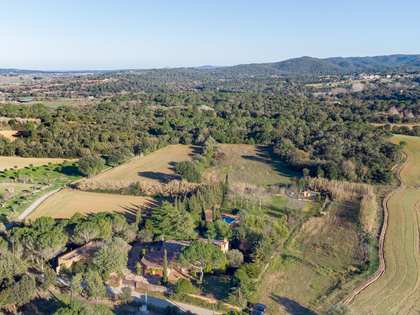 583m² landhaus zum Verkauf in Baix Emporda, Girona