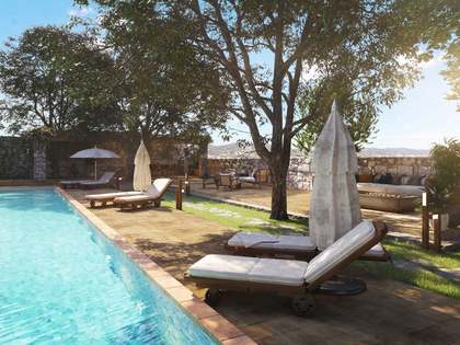 1,300m&sup2; House / Villa with 700m&sup2; garden for sale in Ibiza Town