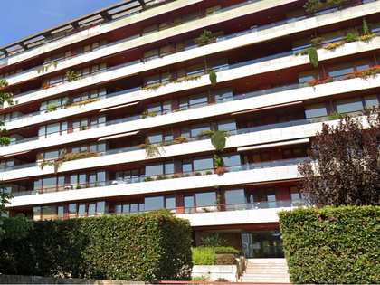 185m² lägenhet med 40m² terrass till uthyrning i Porto