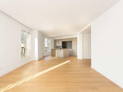 147m² apartment for sale in Eixample Right, Barcelona