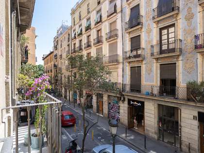 128m² apartment with 14m² terrace for sale in El Born