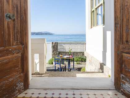 Huis / villa van 216m² te koop in Pontevedra, Galicia