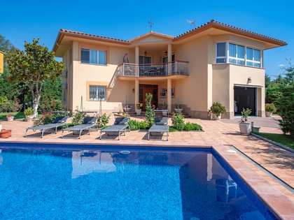 maison / villa de 370m² a vendre à Calonge, Costa Brava