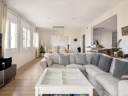 150m² apartment for sale in Eixample Right, Barcelona